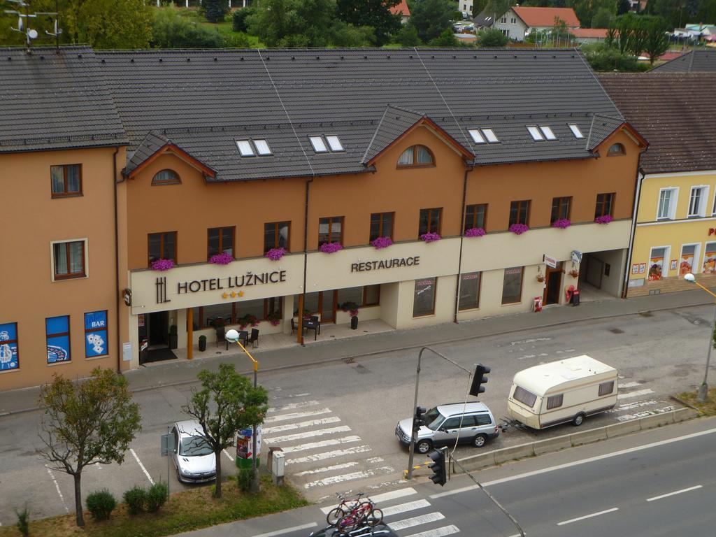 Hotel Luznice Planá nad Lužnicí Dış mekan fotoğraf